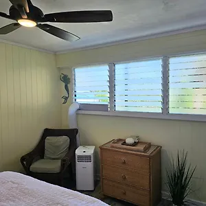 Oceanfront With Aircon-hear The Waves-amazing Views-wifi , Lahaina United States